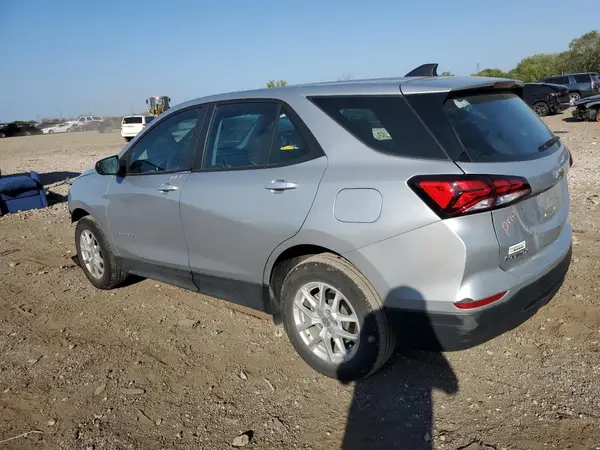 3GNAXHEV4NS155631 2022 CHEVROLET EQUINOX - Image 2