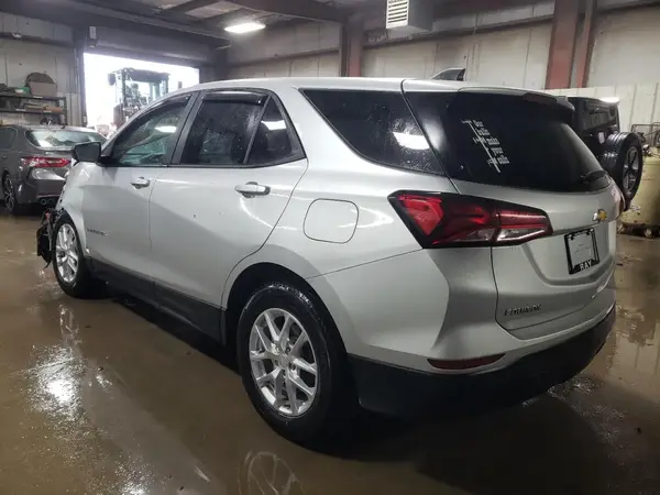 3GNAXHEV4NS164961 2022 CHEVROLET EQUINOX - Image 2