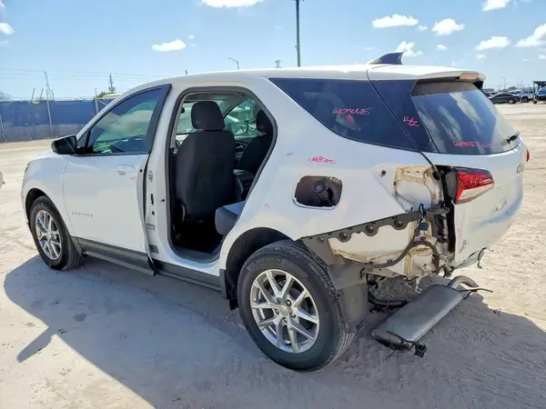 3GNAXHEV4NS172381 2022 CHEVROLET EQUINOX - Image 2