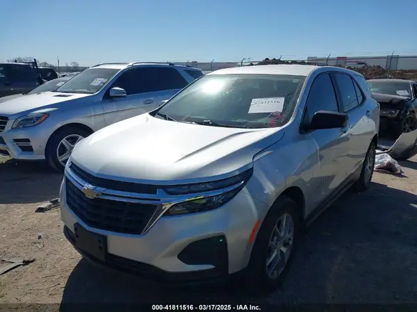 3GNAXHEV4NS191691 2022 CHEVROLET EQUINOX - Image 2