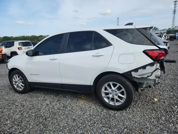 3GNAXHEV4NS204830 2022 CHEVROLET EQUINOX - Image 2