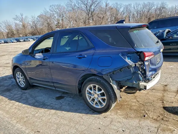 3GNAXHEV4NS212345 2022 CHEVROLET EQUINOX - Image 2