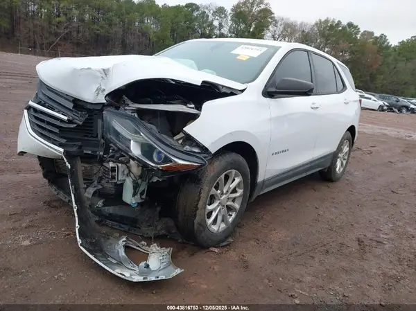 3GNAXHEV5JL100044 2018 CHEVROLET EQUINOX - Image 2