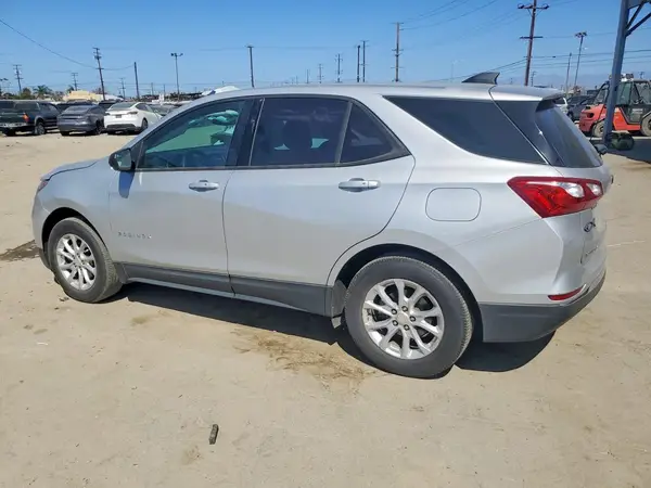3GNAXHEV5JL109696 2018 CHEVROLET EQUINOX - Image 2
