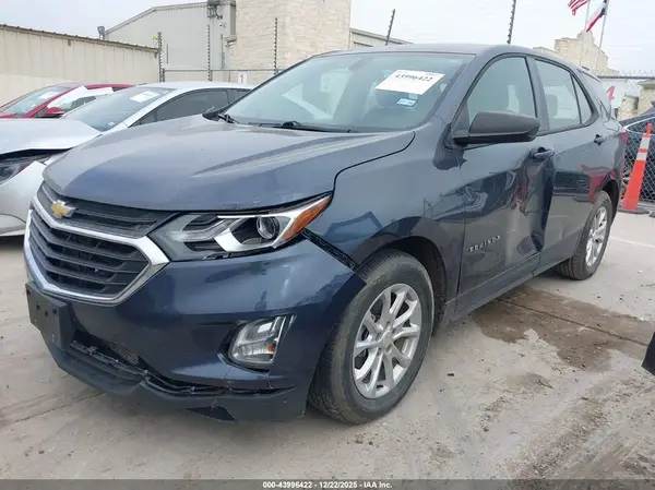 3GNAXHEV5JL112761 2018 CHEVROLET EQUINOX - Image 2