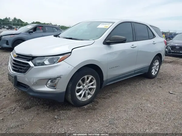 3GNAXHEV5JL113747 2018 CHEVROLET EQUINOX - Image 2