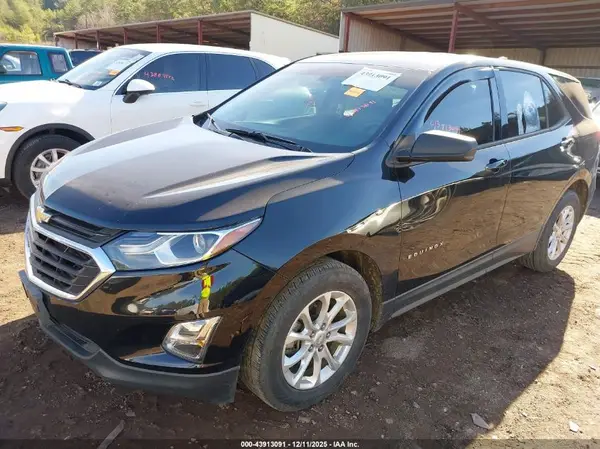 3GNAXHEV5JL130970 2018 CHEVROLET EQUINOX - Image 2