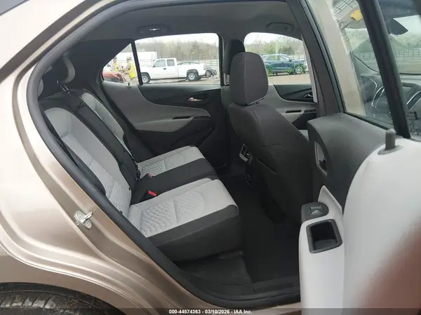 3GNAXHEV5JL311034 2018 CHEVROLET EQUINOX - Image 8