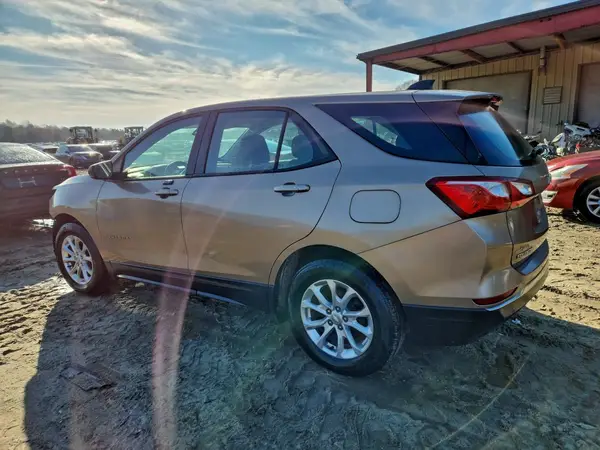 3GNAXHEV5JL312068 2018 CHEVROLET EQUINOX - Image 2