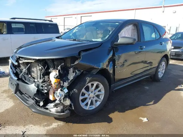 3GNAXHEV5JL383786 2018 CHEVROLET EQUINOX - Image 2