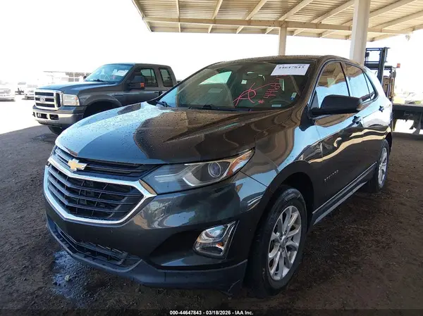 3GNAXHEV5JS512082 2018 CHEVROLET EQUINOX - Image 2