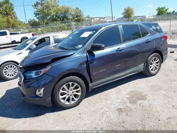 3GNAXHEV5JS514432 2018 CHEVROLET EQUINOX - Image 2