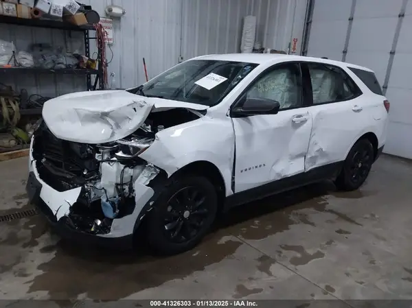 3GNAXHEV5JS584965 2018 CHEVROLET EQUINOX - Image 2