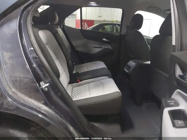 3GNAXHEV5JS640628 2018 CHEVROLET EQUINOX - Image 8
