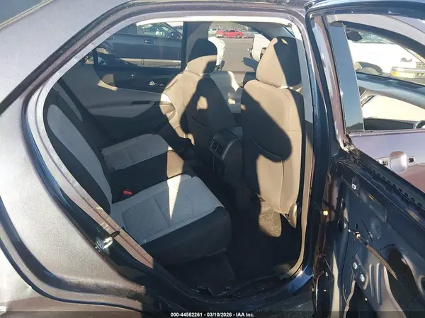 3GNAXHEV5KL194038 2019 CHEVROLET EQUINOX - Image 8