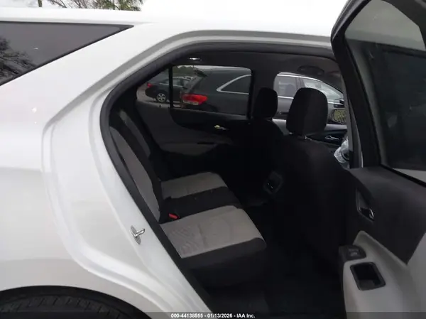 3GNAXHEV5KS546086 2019 CHEVROLET EQUINOX - Image 8