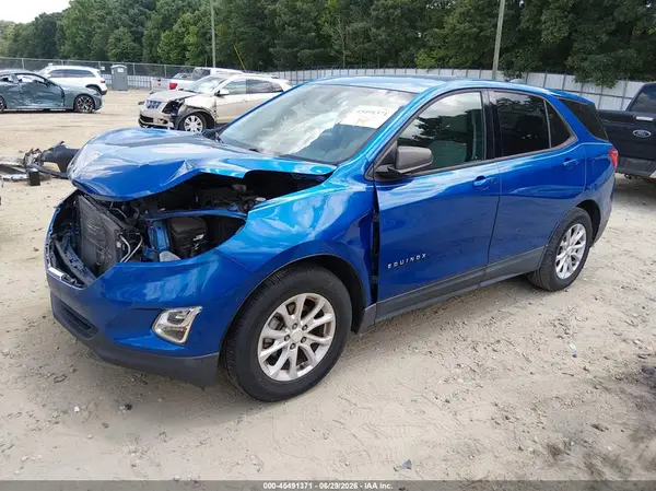 3GNAXHEV5KS579153 2019 CHEVROLET EQUINOX - Image 2