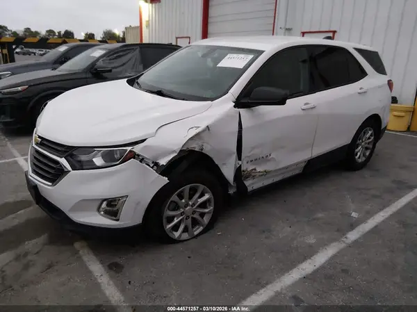 3GNAXHEV5KS581355 2019 CHEVROLET EQUINOX - Image 2