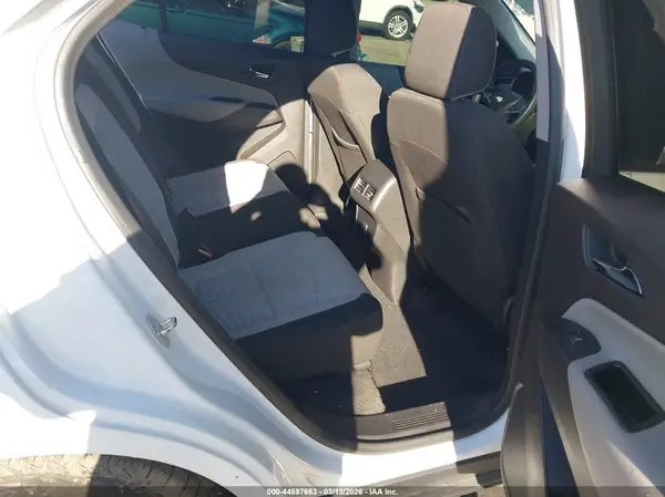 3GNAXHEV5KS673968 2019 CHEVROLET EQUINOX - Image 8