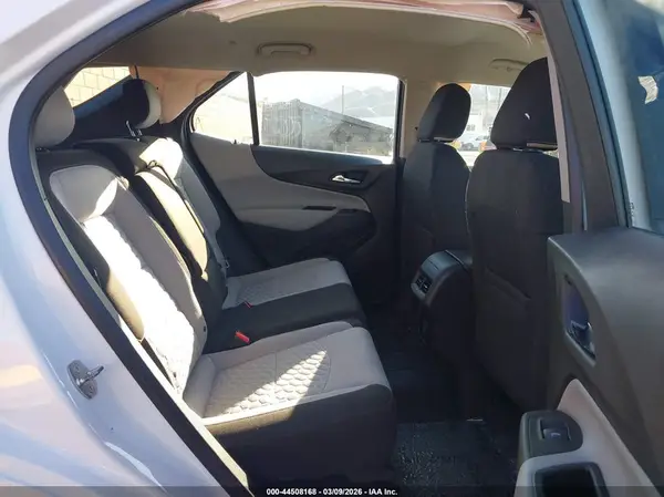 3GNAXHEV5KS673971 2019 CHEVROLET EQUINOX - Image 8