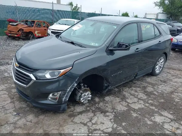 3GNAXHEV5KS674277 2019 CHEVROLET EQUINOX - Image 2