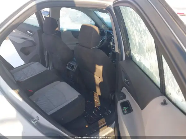 3GNAXHEV5LS543657 2020 CHEVROLET EQUINOX - Image 8
