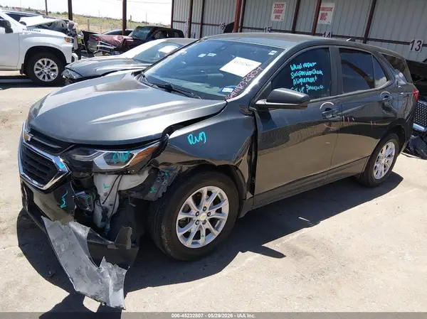3GNAXHEV5LS587769 2020 CHEVROLET EQUINOX - Image 2