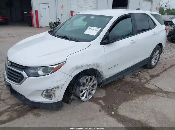3GNAXHEV5LS597752 2020 CHEVROLET EQUINOX - Image 2