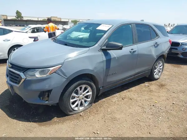 3GNAXHEV5LS616641 2020 CHEVROLET EQUINOX - Image 2