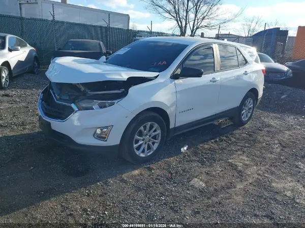 3GNAXHEV5LS702354 2020 CHEVROLET EQUINOX - Image 2