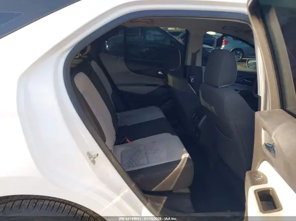 3GNAXHEV5LS702354 2020 CHEVROLET EQUINOX - Image 8