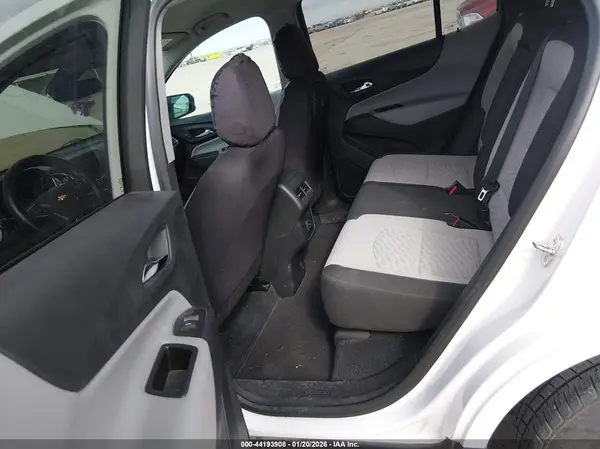 3GNAXHEV5LS705948 2020 CHEVROLET EQUINOX - Image 8