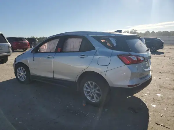3GNAXHEV5LS719283 2020 CHEVROLET EQUINOX - Image 2