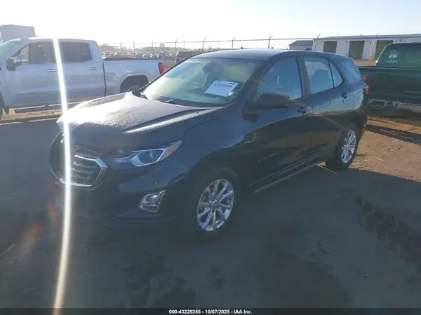 3GNAXHEV5MS104332 2021 CHEVROLET EQUINOX - Image 2