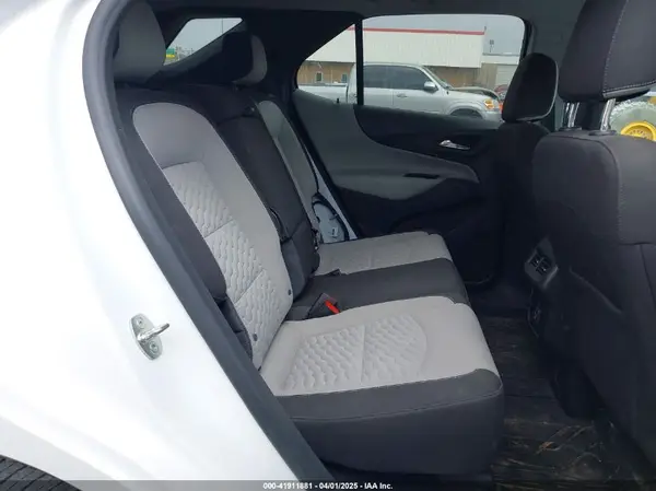 3GNAXHEV5MS123379 2021 CHEVROLET EQUINOX - Image 8