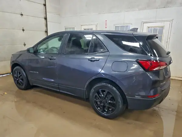 3GNAXHEV5NS100976 2022 CHEVROLET EQUINOX - Image 2