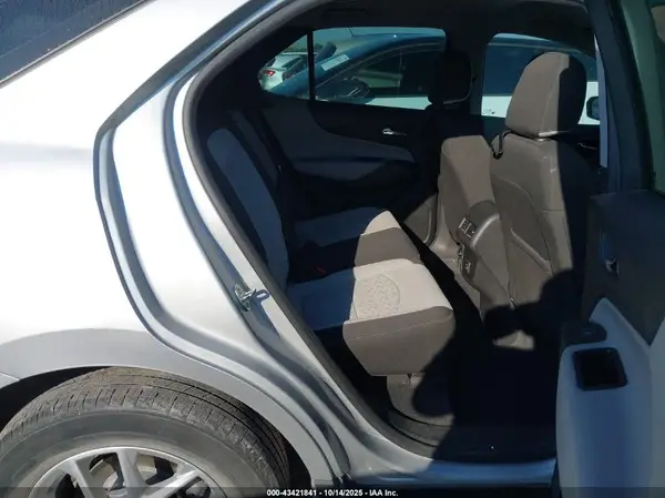 3GNAXHEV5NS102744 2022 CHEVROLET EQUINOX - Image 8