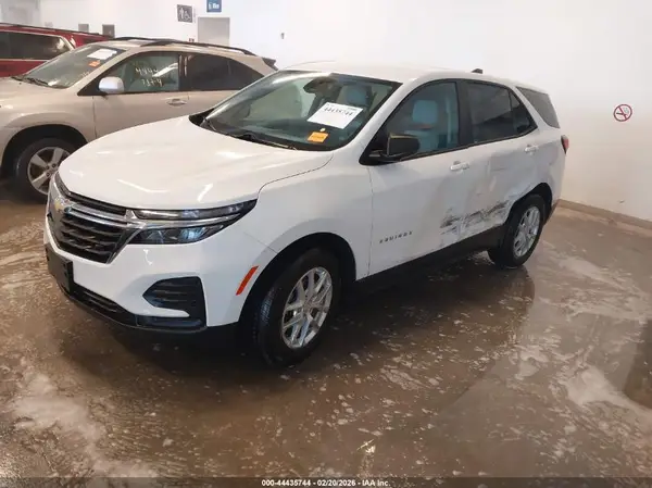 3GNAXHEV5NS106907 2022 CHEVROLET EQUINOX - Image 2