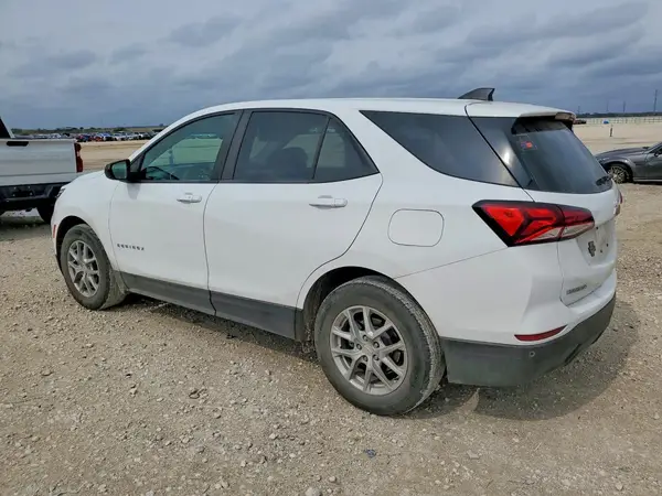 3GNAXHEV5NS158635 2022 CHEVROLET EQUINOX - Image 2