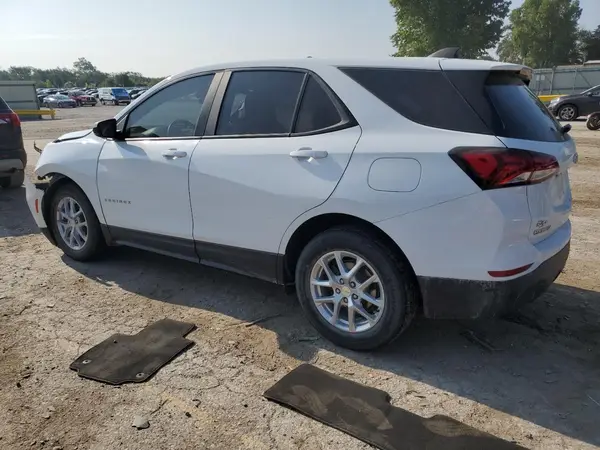 3GNAXHEV5NS164693 2022 CHEVROLET EQUINOX - Image 2