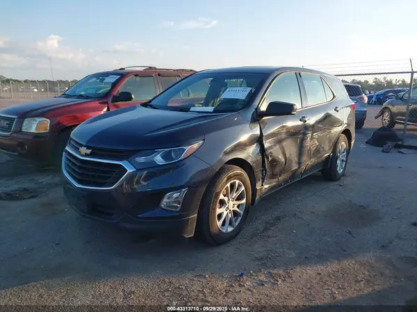3GNAXHEV6JL123090 2018 CHEVROLET EQUINOX - Image 2