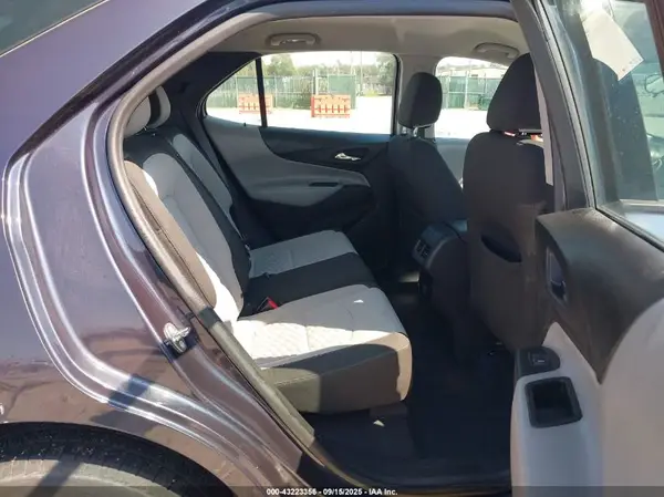 3GNAXHEV6JS532387 2018 CHEVROLET EQUINOX - Image 8