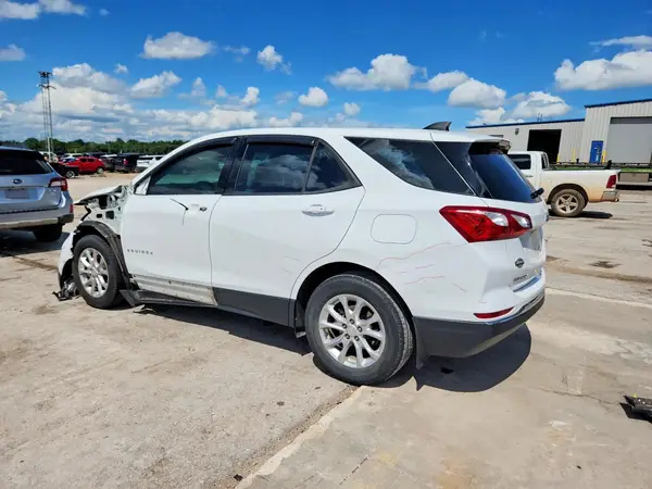 3GNAXHEV6JS617519 2018 CHEVROLET EQUINOX - Image 2