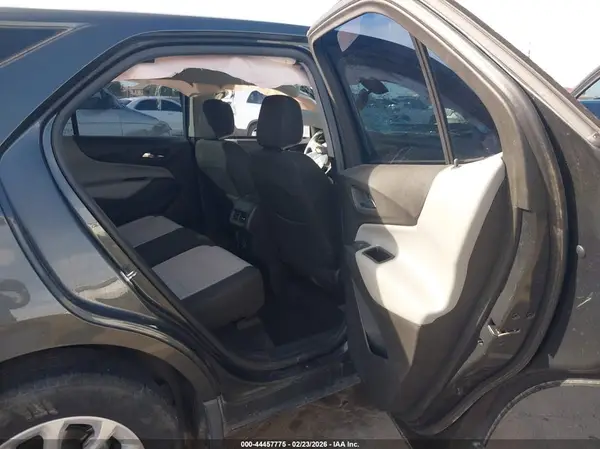3GNAXHEV6KS586208 2019 CHEVROLET EQUINOX - Image 8