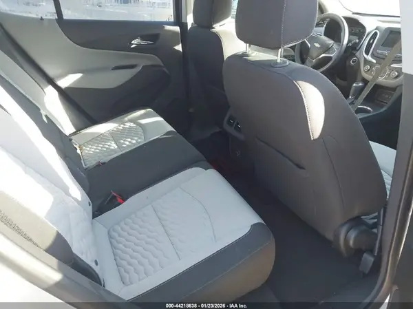 3GNAXHEV6KS640378 2019 CHEVROLET EQUINOX - Image 8