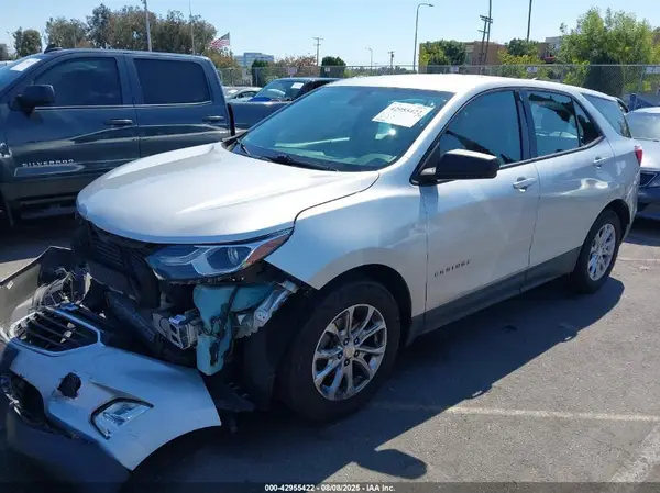 3GNAXHEV6KS660517 2019 CHEVROLET EQUINOX - Image 2