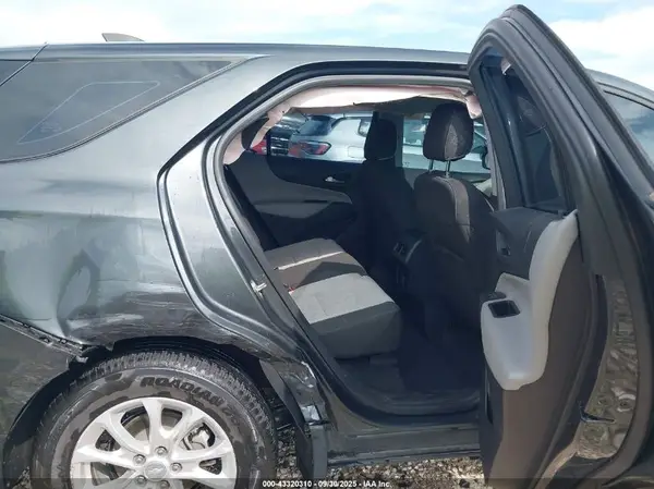 3GNAXHEV6KS671176 2019 CHEVROLET EQUINOX - Image 8