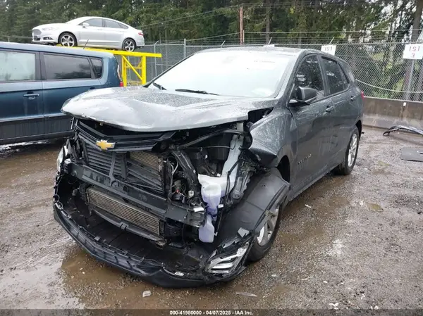3GNAXHEV6LS501658 2020 CHEVROLET EQUINOX - Image 2