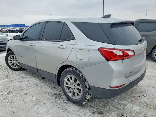 3GNAXHEV6LS521473 2020 CHEVROLET EQUINOX - Image 2