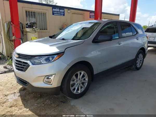 3GNAXHEV6LS600819 2020 CHEVROLET EQUINOX - Image 2